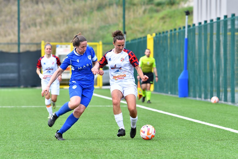 Flavia Devoto in contrasto durante la sfida contro il San Marino | Foto US San Marino Academy